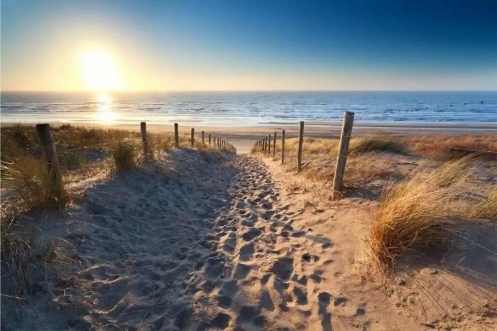 Διαμέρισμα Beachtime Close To The Beach, City Centre Zandvoort